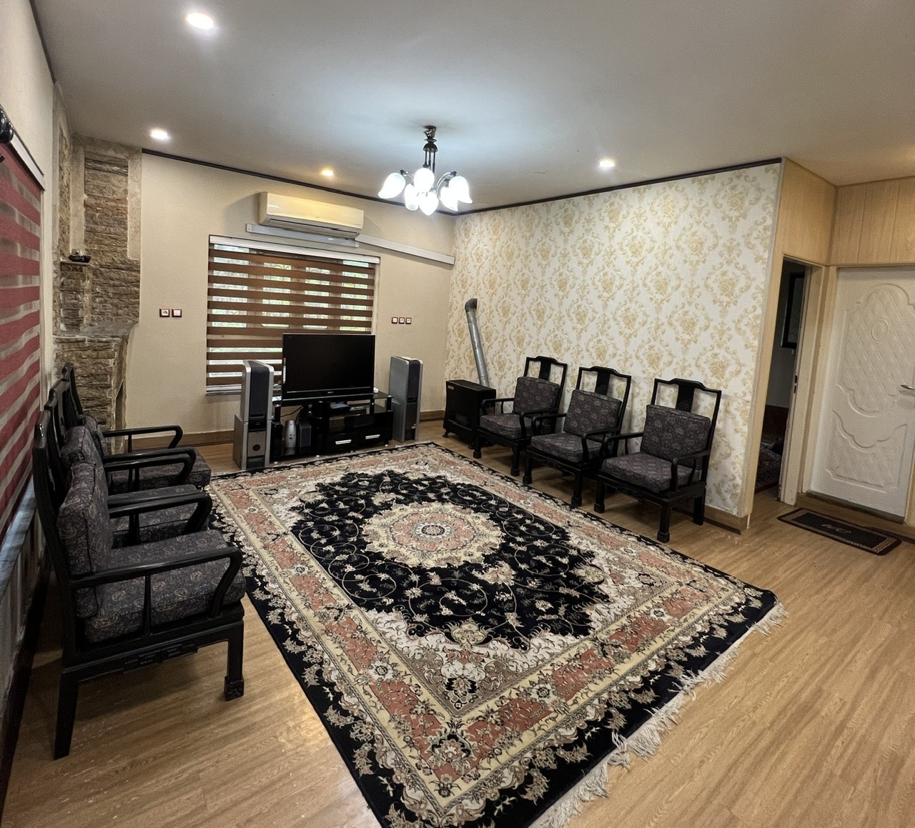 تلفيقي از مدرنيته و سنتي