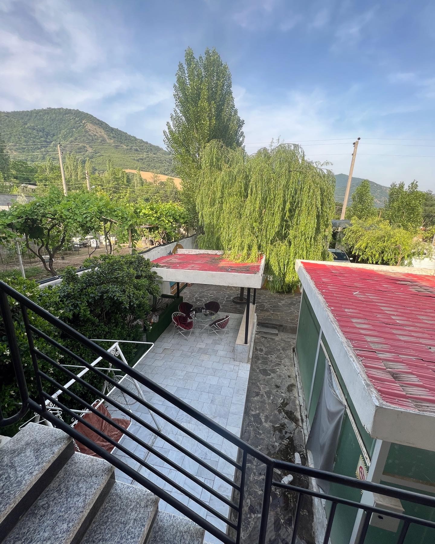 ‌چشم انداز باغ ویلای شماره دو ( کاج دو )